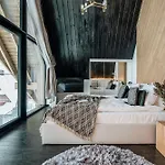 Crystal Pine - Loftaffair Collection شقة *