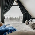 Crystal Pine - Loftaffair Collection * زاكوباني