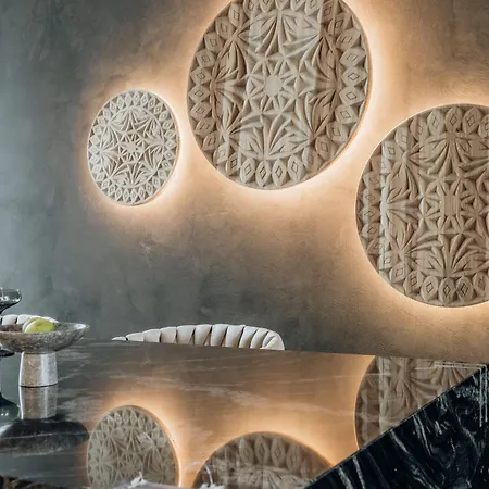 Crystal Pine Luxury With Jacuzzi & Sauna By Bqqk Apartment