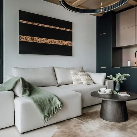 Apartamento Crystal Pine Luxury With Jacuzzi & Sauna By Bqqk *