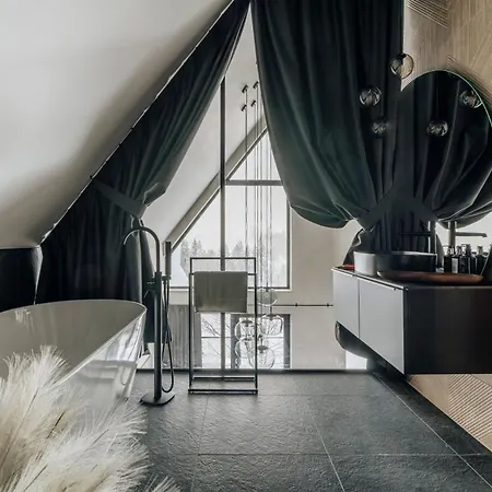 Crystal Pine Luxury Villas With Jacuzzi & Sauna By Bqqk Zakopane
