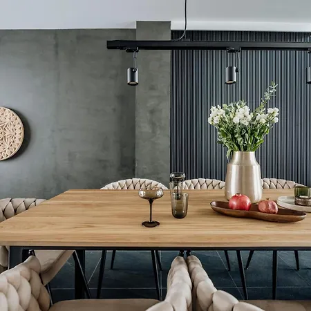Apartment Crystal Pine Luxury With Jacuzzi & Sauna By Bqqk *