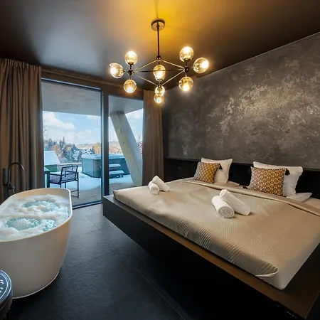 Crystal Pine Luxury With Jacuzzi & Sauna By Bqqk Apartamento *